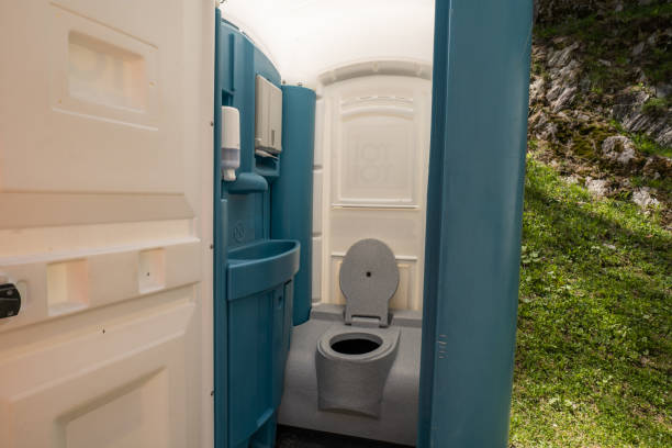 Best Portable Restroom Servicing (Cleaning and Restocking)  in Myrtle Creek, OR